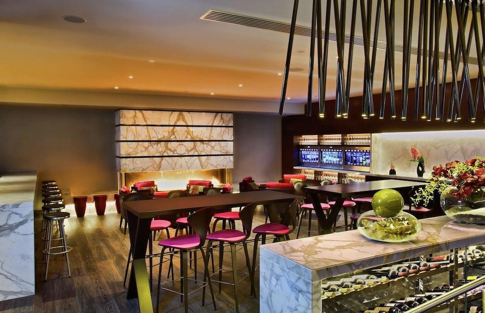 Hotel Doubletree Par Hilton Montréal