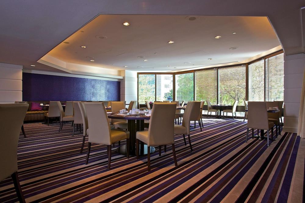Hotel Doubletree Par Hilton Montréal