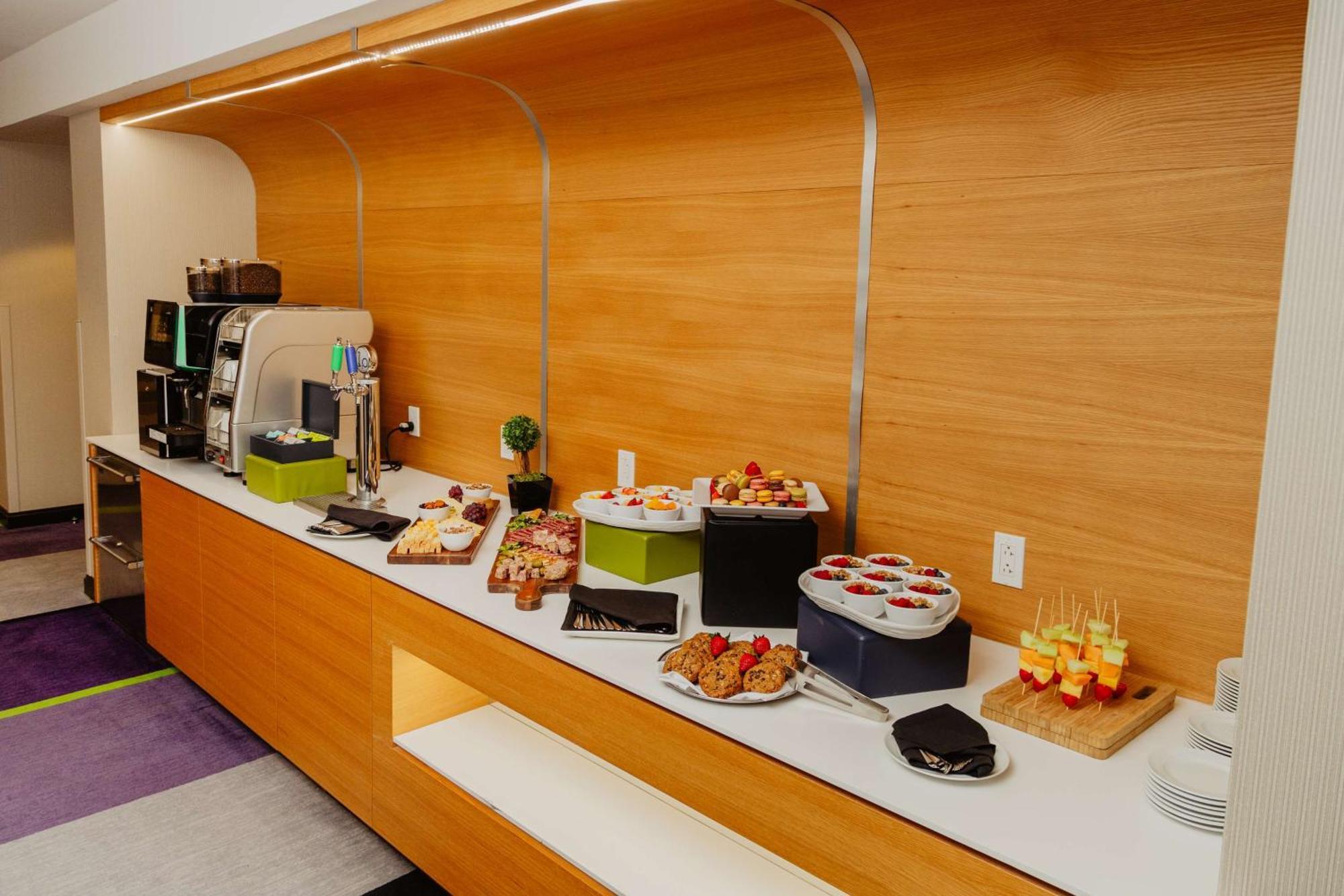 Doubletree Par Hilton Hotel 4*