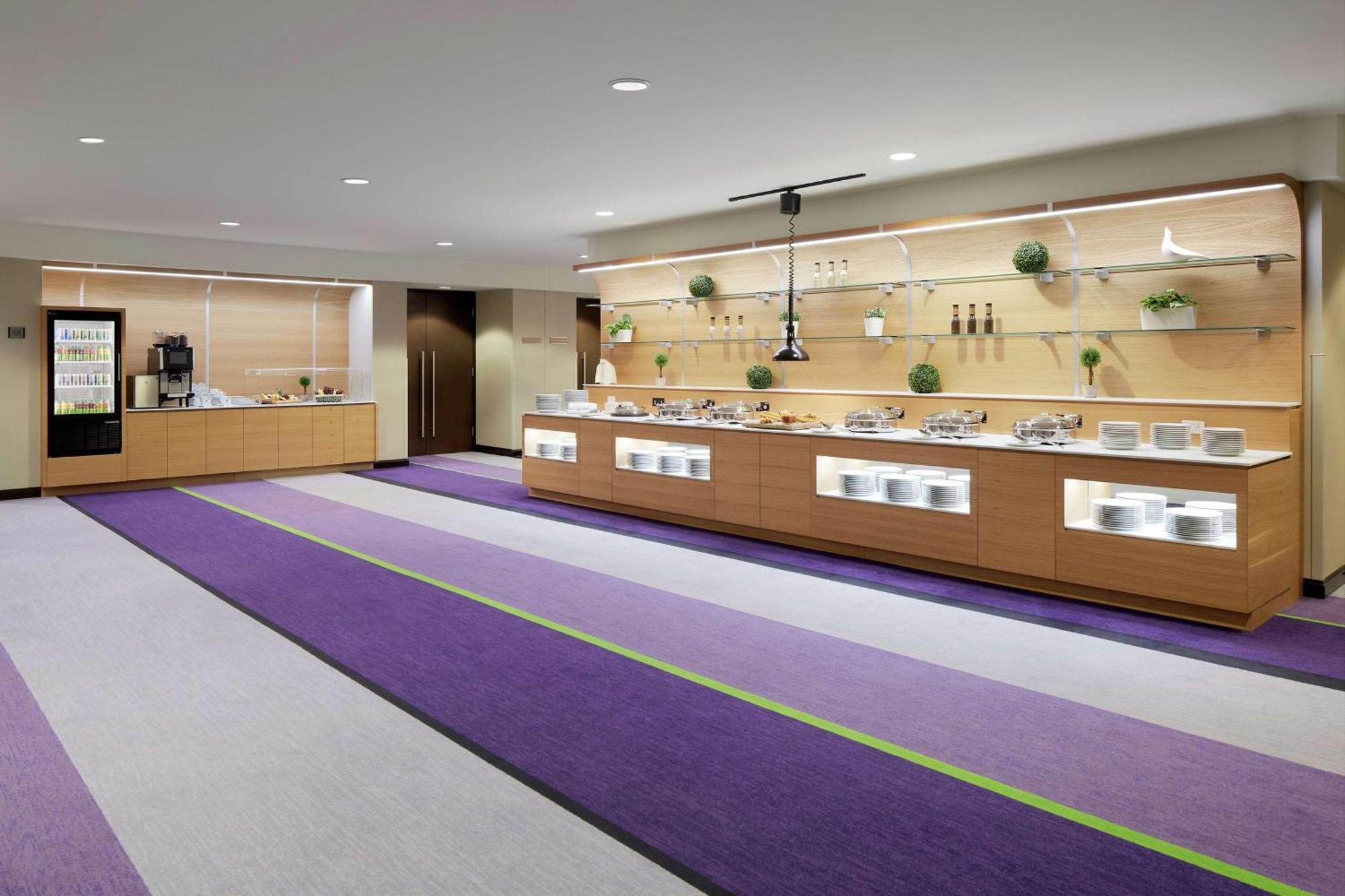Doubletree Par Hilton Hotel